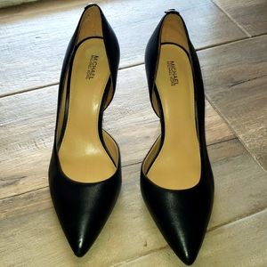 Michael Kors classic leather heels EUC